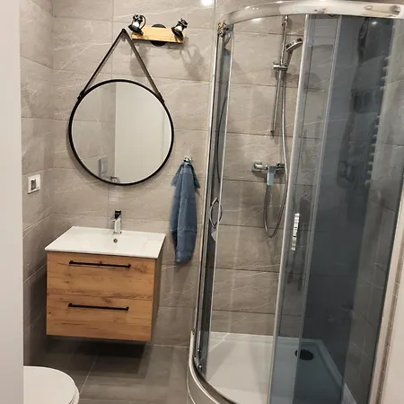 As Elite Kozielska 12 Parking * Gliwice